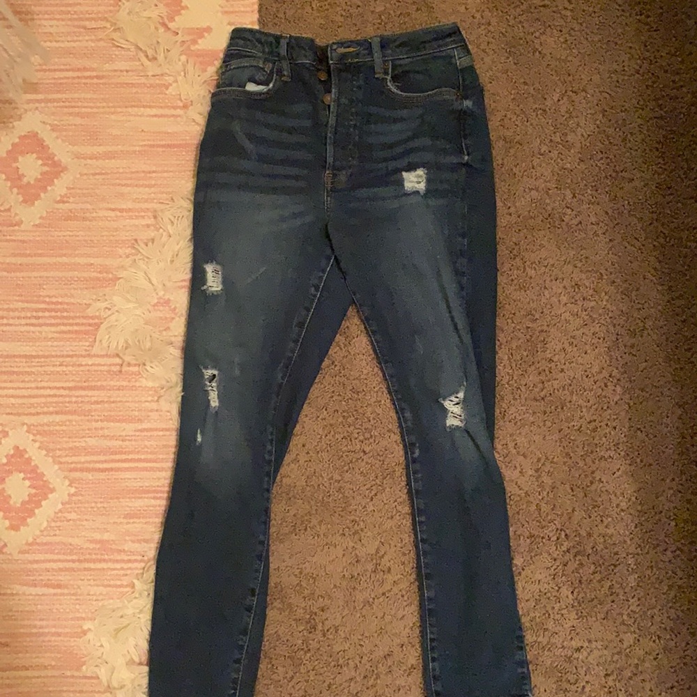 Super Cute Blue Ripped Jeans